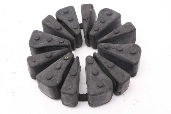 Pyörännapa iskunvaimennin takana Yamaha YZF R1 RN04 00-01