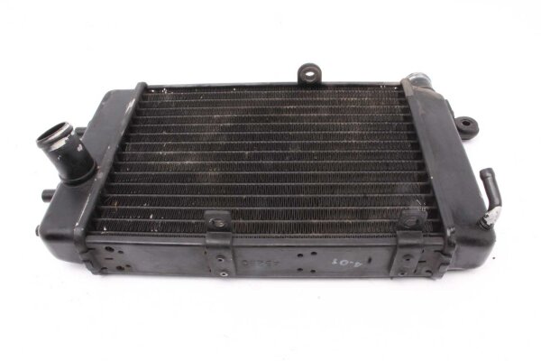 Vattenkylare till höger Aprilia RST 1000 Futura PW 01-04