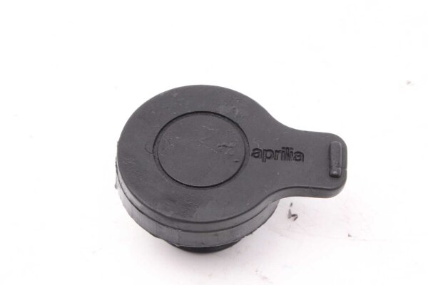 Stängning av påfyllningslocket BMW G 650 XMoto E65X 0167 07-10