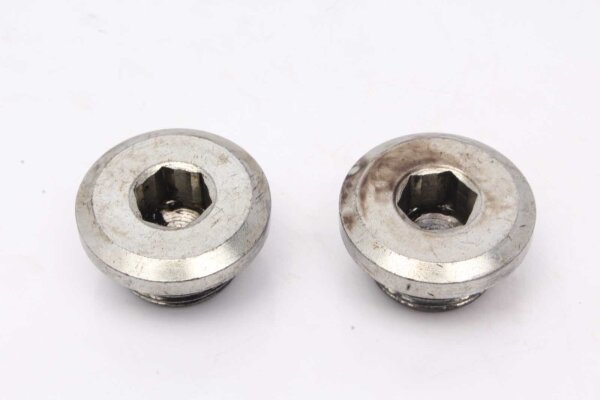 Moottorin kannen täyttöaukon kansi   Moto Guzzi 850 Breva LP B 06-09