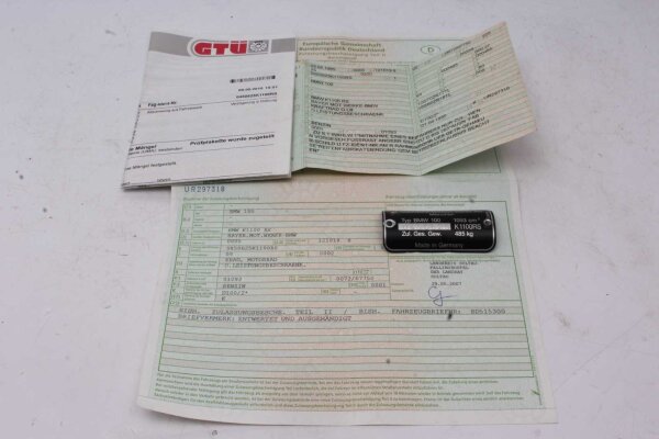 Tyyppikilpi saksalaisille papereille ilman kehystä   BMW K 1100 RS K589 0522 92-96