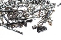 Lot de pièces restantes  Yamaha XJ 900 F Strider 31A 83-84