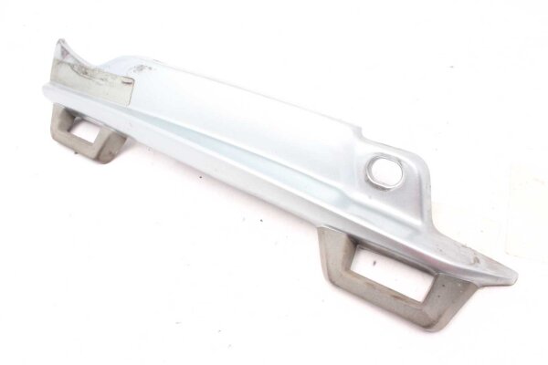 Vasen takaosan koristelista  Aprilia RST 1000 Futura PW 01-04