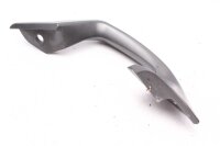 Matkustajan kahva takana vasemmalla  Aprilia RST 1000 Futura PW 01-04