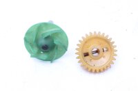 Piñón de engranaje de la bomba de agua  Aprilia RST 1000 Futura PW 01-04