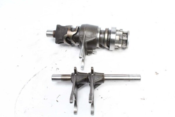 Vaihteiston vaihderummun vaihdekynsi  Kawasaki ER-5 ER500A/D 01-06