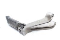 Jalkatukijärjestelmä takana vasemmalla Moto...