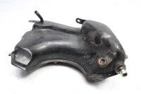 Öljynjäähdyttimen paisuntasäiliö...