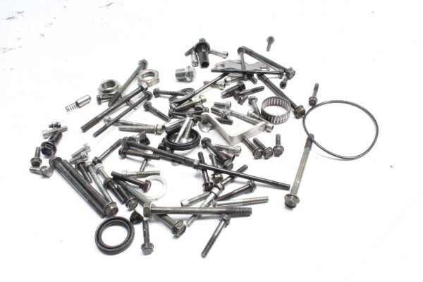 Lot of remaining parts Kawasaki GPX 600 R ZX600C1-C5 88-92