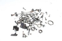 Lot de pièces restantes Yamaha XZ 550 11U 82-84