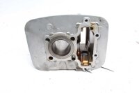 Sylinterin mäntä takana Yamaha XV 125 Virago...