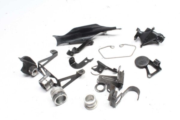 Lote de piezas restantes Triumph Tiger 1050 115NG 07-13