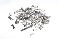 Masser af resterende dele Triumph Tiger 1050 115NG 07-13