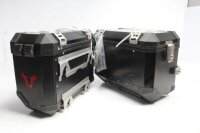 Resväska bak vänster höger Triumph Tiger...