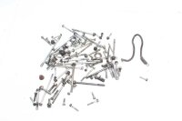 Lot de vis et pièces restantes Yamaha XJ 900 F Strider 31A 83-84