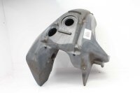 Säiliö Bensiinisäiliö...