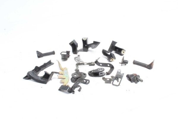 Masser af resterende dele Yamaha FZ6 FAZER RJ071 04-06