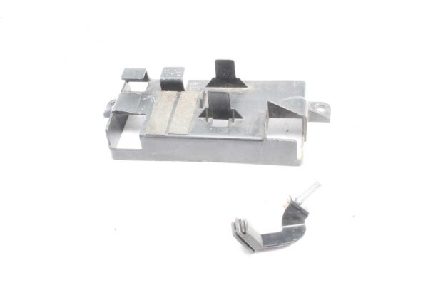 Coperchio di fissaggio della staffa della scatola della batteria del supporto della batteria Yamaha FZ 6 Fazer RJ14 07-08