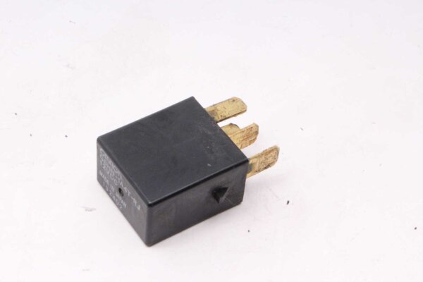 Relæ Omron G8HN-1A4T-RJ 12V 4-benet Triumph Tiger 1200 Explorer V13VG 12-15