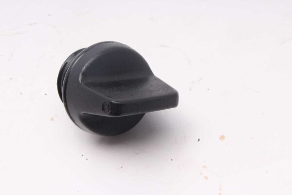 Öljyntäyttökorkin täyttökaula moottori Triumph Tiger 1200 Explorer V13VG 12-15