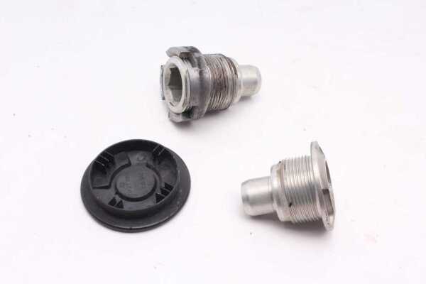 Svingarms drejetap, svingarmsbolt Triumph Tiger 1200 Explorer V13VG 12-15