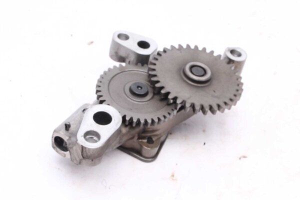 Oil pump gear drive motor pump lubrication pump Yamaha XS 250 1U5 77-78