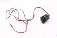 Moottoripyörän 12 V:n pistorasian...