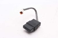 Relé de enclavamiento del arranque Relé de...