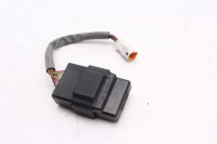 Relé de enclavamiento del arranque Relé de...