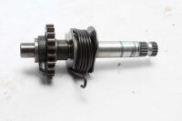 Käynnistyspolkimen akselin hammaspyörän...