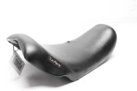 Penkki-istuinpehmuste Harley-Davidson Dyna Fat Bob 1584...