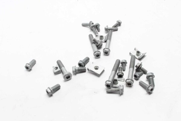 Rear mounting screw kit Husqvarna Supermoto 701 Euro 5 701 SM/21 21-25