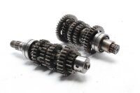 Vaihteiston pääakselin apuakselin siirtoakseli...