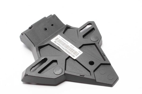 Rekisterikilven pidikkeen kiinnike takaosan roiskesuojaan Honda CBR 650 RA E-Clutch 24-24