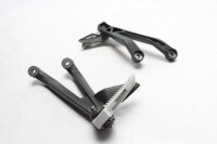 Matkustajan jalkatukijärjestelmä, vasen ja oikea takajalkatuki Aprilia RS 660 KS 20-23