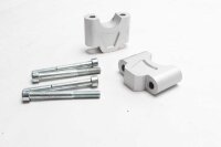 Ohjaustangon korotuspalan ohjaustangon kiinnitysruuvit...