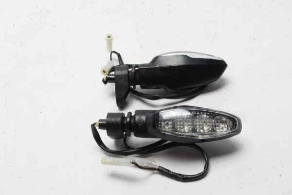 Vilkku etu vasen oikea Triumph Thruxton 1200 RS Final Edition 24-24