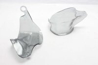 Käsisuojat sävytetty vasemmalle oikealle...