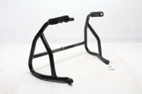 Törmäysraudan moottorin suojapalkki eturungon...