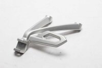 Jalkatuen pidikkeen tukilevy edessä BMW R 1200 GS...