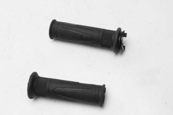 Ohjaustangon kahvat vasen oikea etu Triumph Thruxton 1200 RS Final Edition 24-24