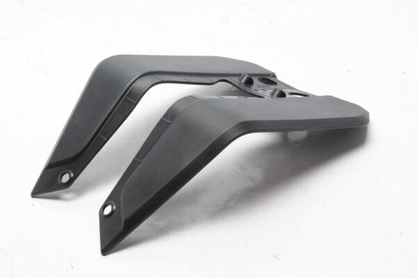 Främre spoilerskydd, nedre skyddspanel KTM Duke 890 GP 22-22