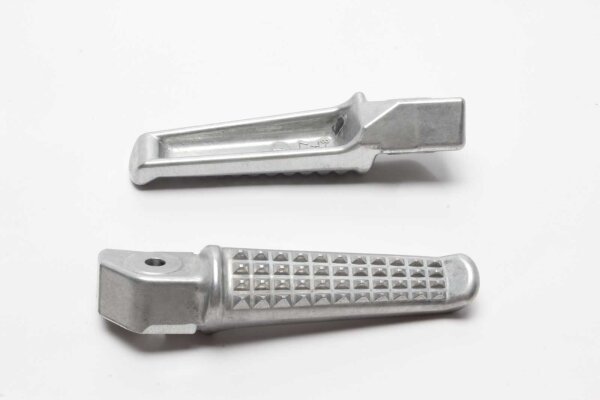 Ensemble repose-pieds passager arrière gauche droit K17 PL KD-8 Unbekannt Konvolut