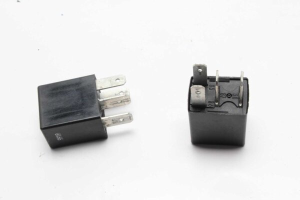 Magnetschalter Relay V23073-A1005-X053 Moto Guzzi V 11 Sport KR 99-03