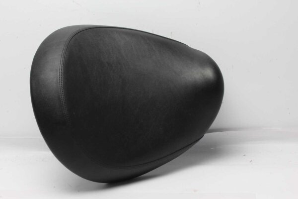 Drivers seat seat cushion front bench Triumph Thunderbird 1700 Storm 11-11