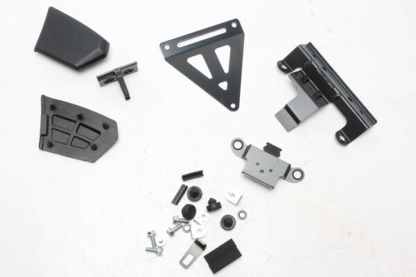 Kiinnityssarja istuimen kiilanpäälliselle, takaosan yläverhoilu Kawasaki Unbekannt