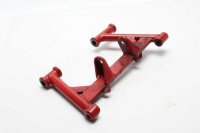 Kääntövarren laakerin kiinnitys rungon...