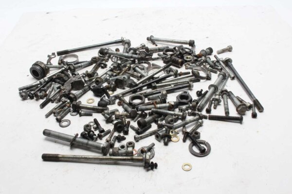 Lot of remaining parts BMW F 650 GS R13 00-00