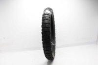 Renkaat 90 90 21 edessä Renkaan urakuvio Rally STR...