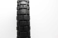 Renkaat 90 90 21 edessä Renkaan urakuvio Rally STR...